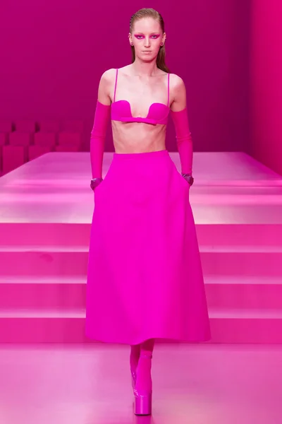 Look 2
